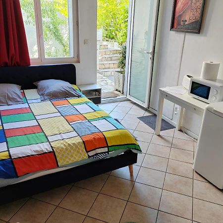 Chambre Meublee Independante, Avec Piscine Et Jardin, 1 Lit Pour 2 Personnes Direct Gare Aeroport Тулуза Экстерьер фото