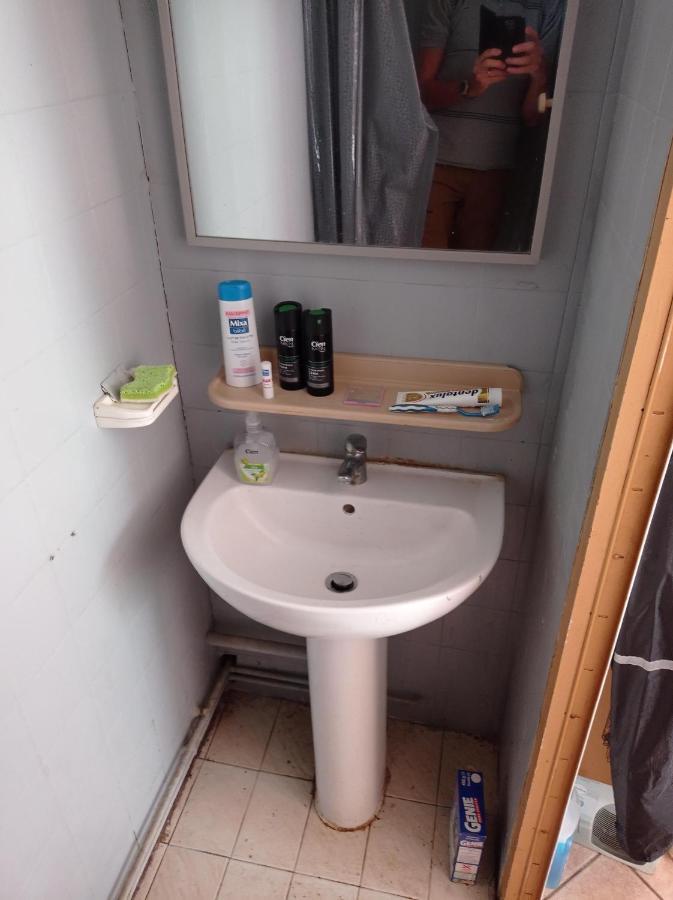 Chambre Meublee Independante, Avec Piscine Et Jardin, 1 Lit Pour 2 Personnes Direct Gare Aeroport Тулуза Экстерьер фото